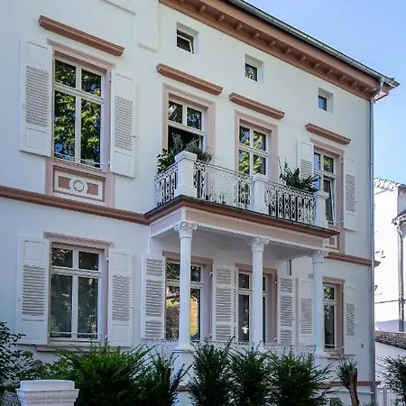 Stilvolles Garten-appartment Im Kurgebiet