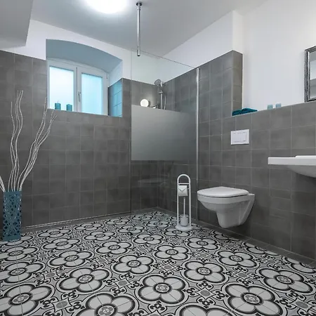 Stilvolles Garten-appartment Im Kurgebiet * Bad Kreuznach