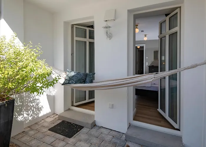 Stilvolles Garten-appartment Im Kurgebiet Апартаменты *